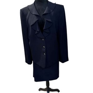 Tahari Arthur S. Levine Women's Black Skirt Suit Set Size 16 Petites